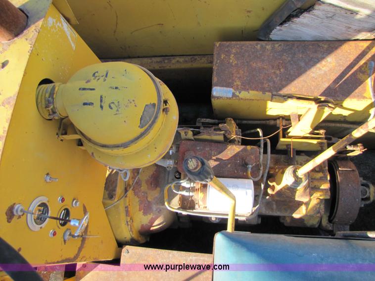 image for item 9181 1970 Tampo roller