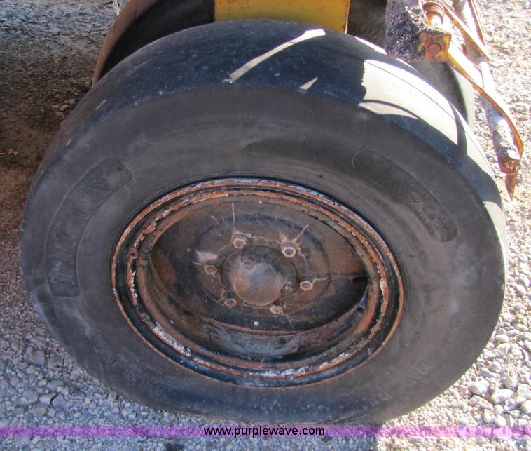 image for item 9181 1970 Tampo roller