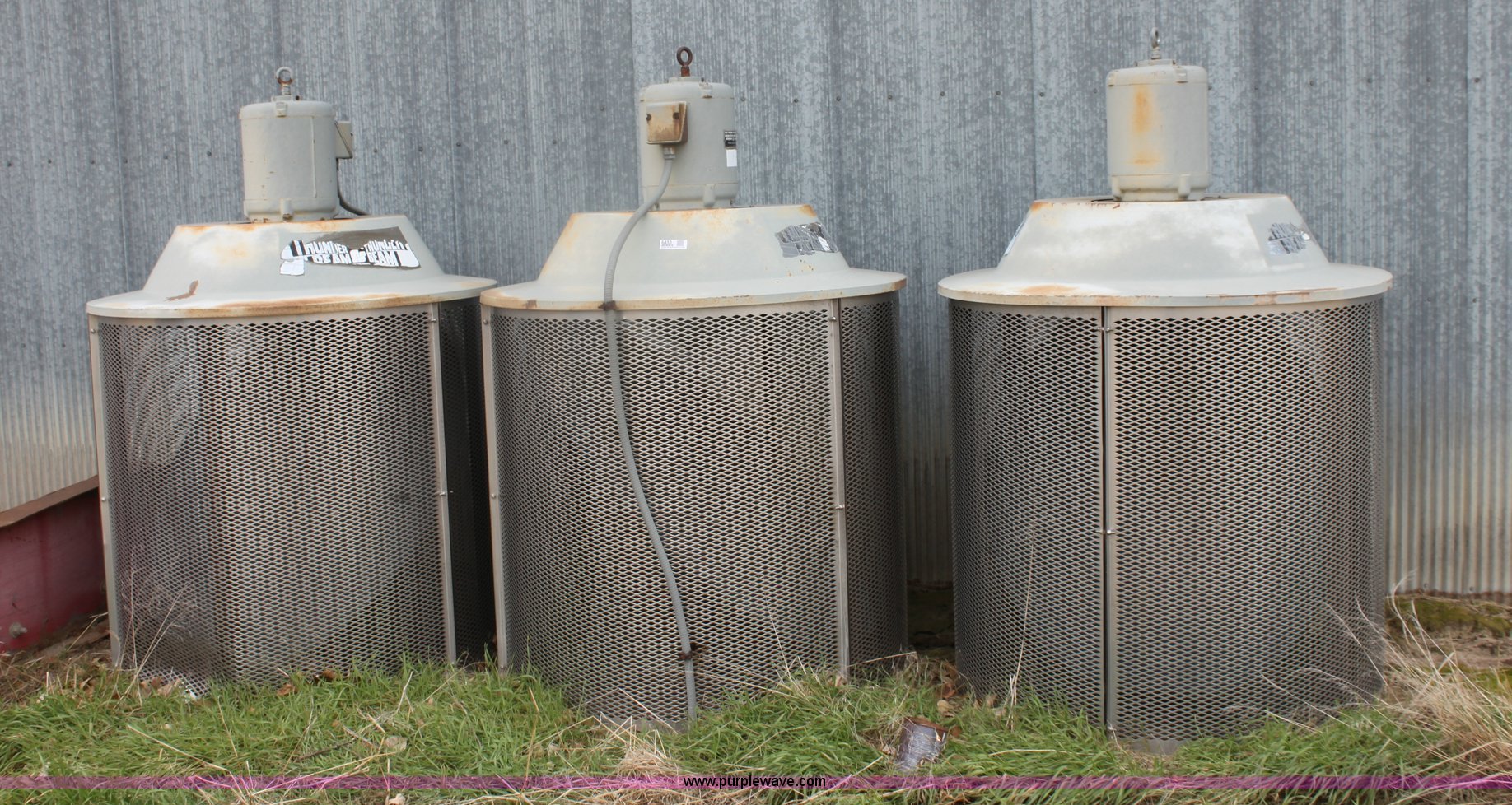 (3) Federal Signal Thunder Beam tornado sirens in Nickerson, KS Item