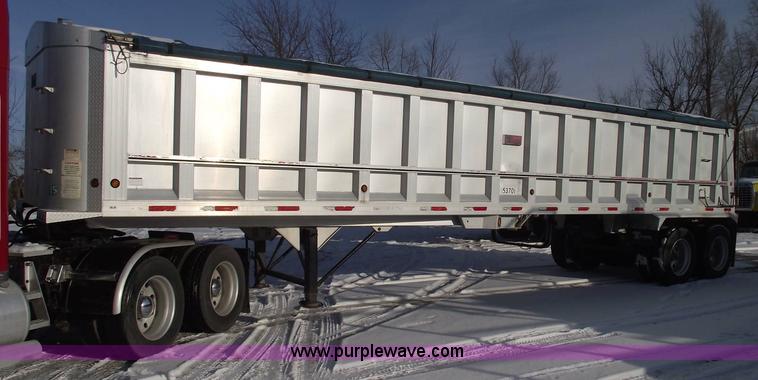 image for item 5486 1998 Travis 39' aluminum dump trailer