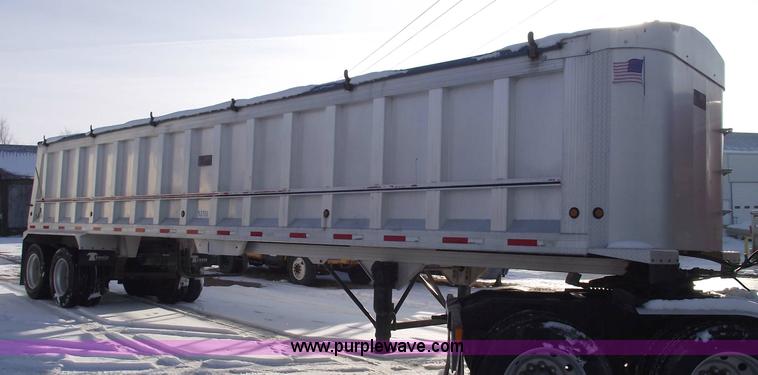 image for item 5486 1998 Travis 39' aluminum dump trailer