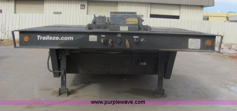 image for item 6760 2002 Trail-Eze TE80HT48 semi trailer