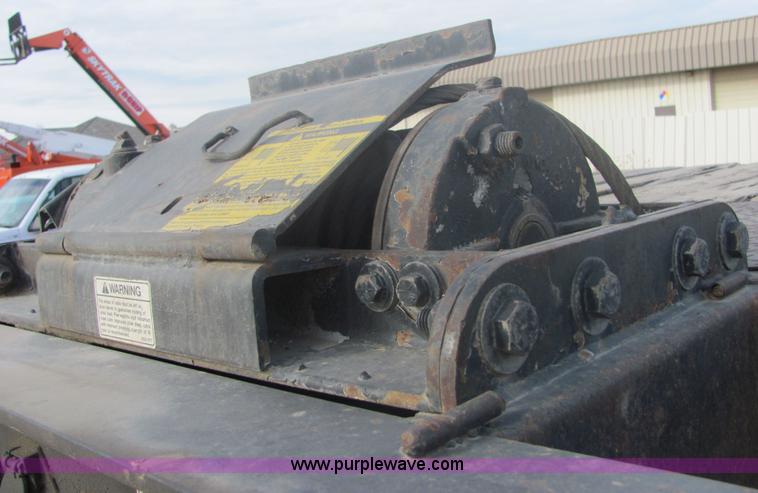 image for item 6760 2002 Trail-Eze TE80HT48 semi trailer