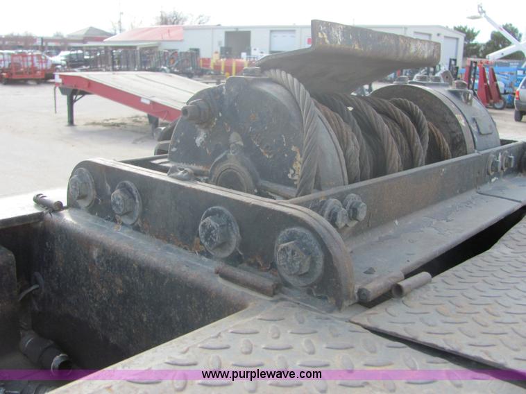 image for item 6760 2002 Trail-Eze TE80HT48 semi trailer