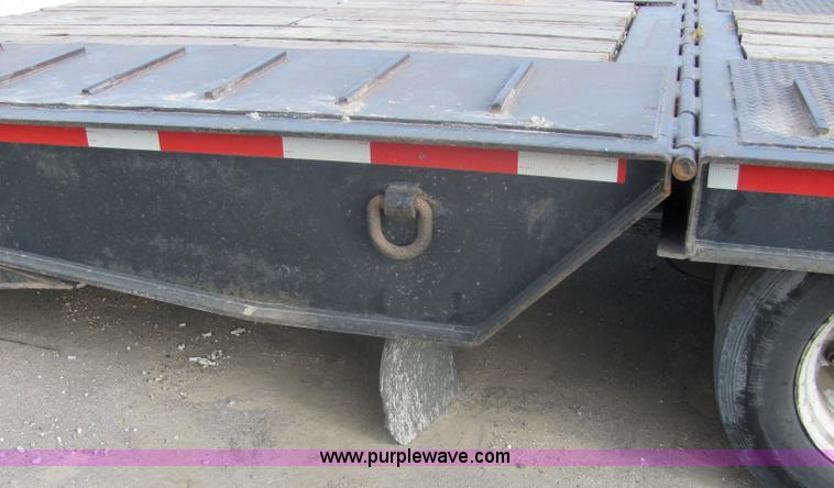 image for item 6760 2002 Trail-Eze TE80HT48 semi trailer