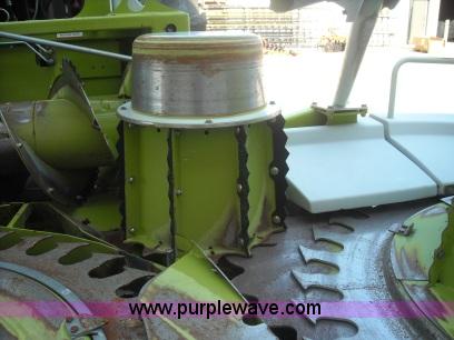 image for item 1000 2006 Claas RU600 Xtra forage head