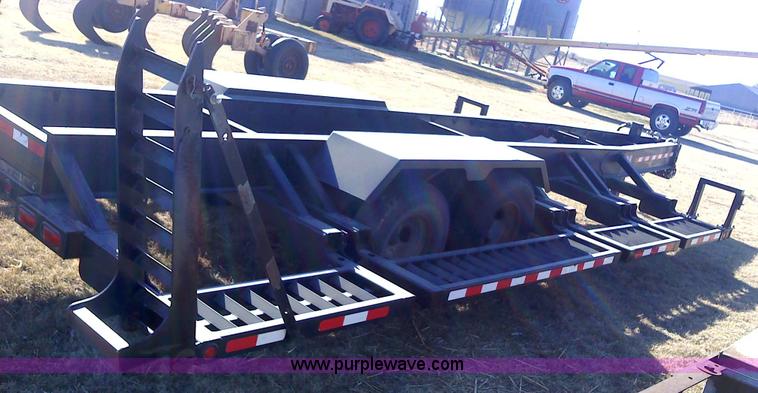 image for item 1608 2005 B-B sprayer trailer