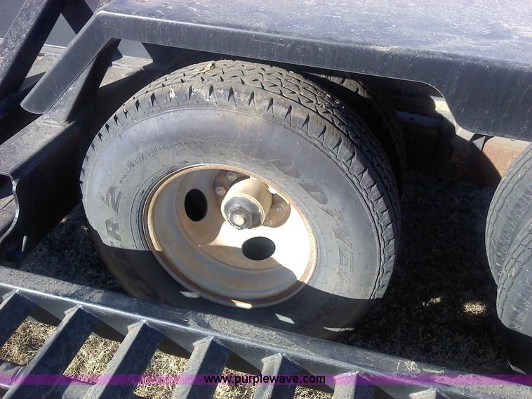 image for item 1608 2005 B-B sprayer trailer