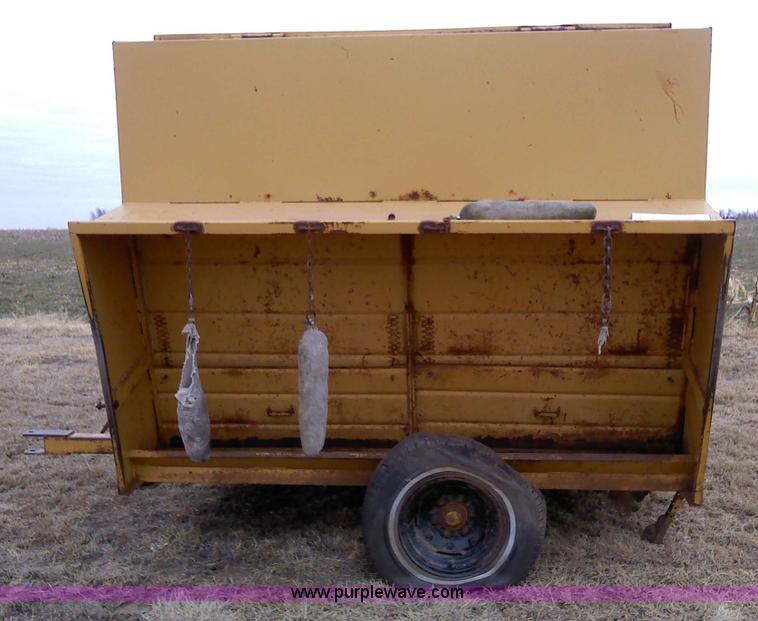 image for item 1801 Farmstar creep feeder