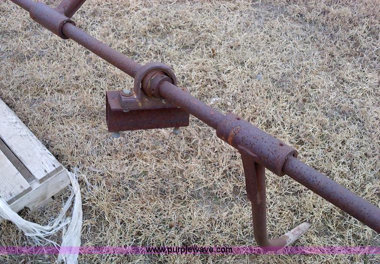 image for item 1802 8R30 corn reel