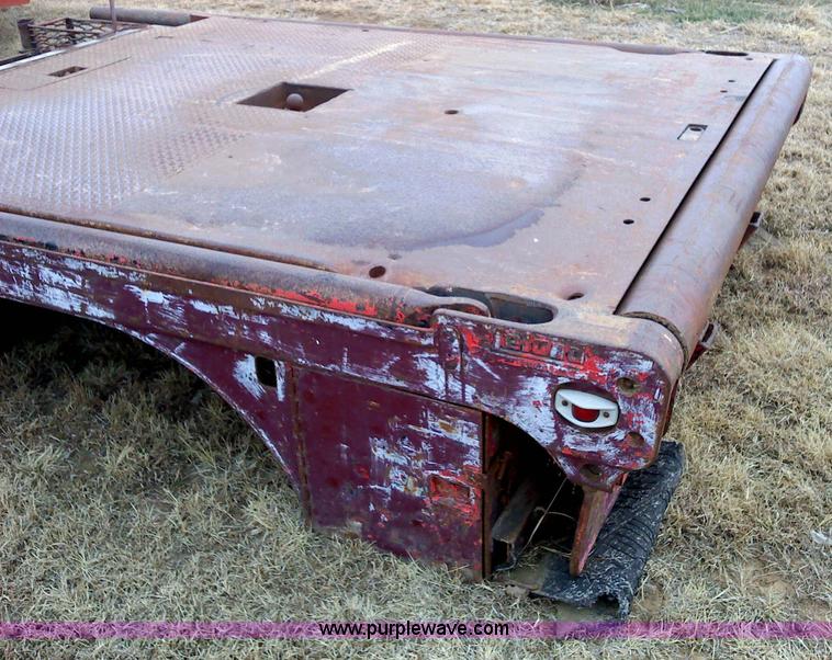 image for item 1807 Leland Oilfield bed