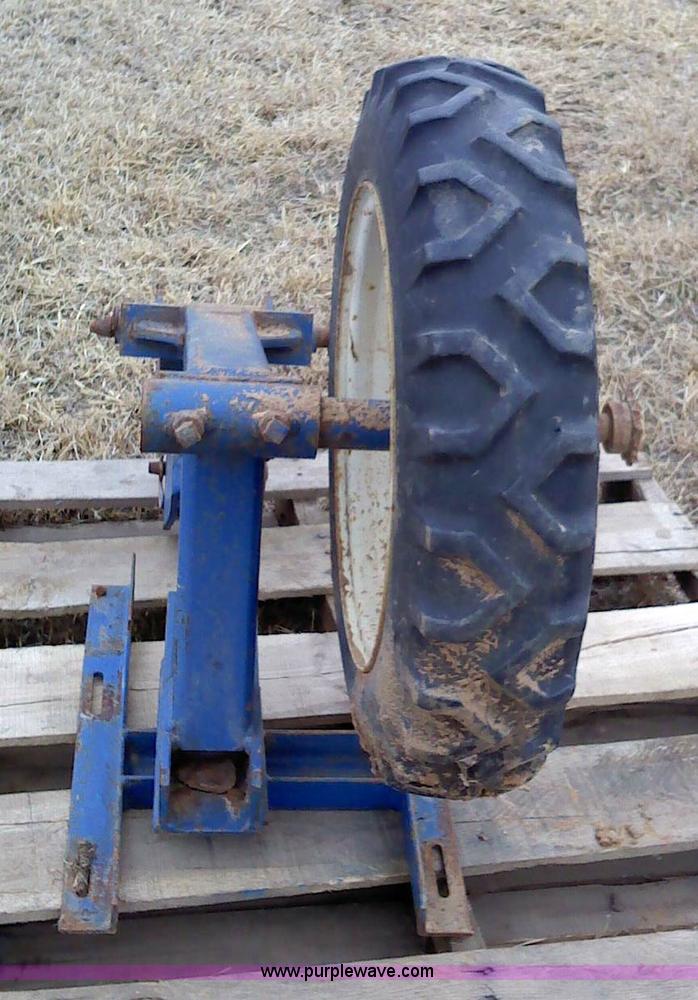image for item 1809 John Blue ground drive wheel