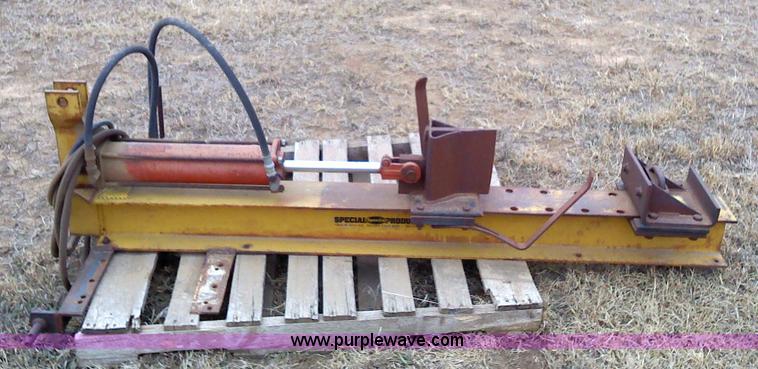 image for item 1810 Three point log splitter