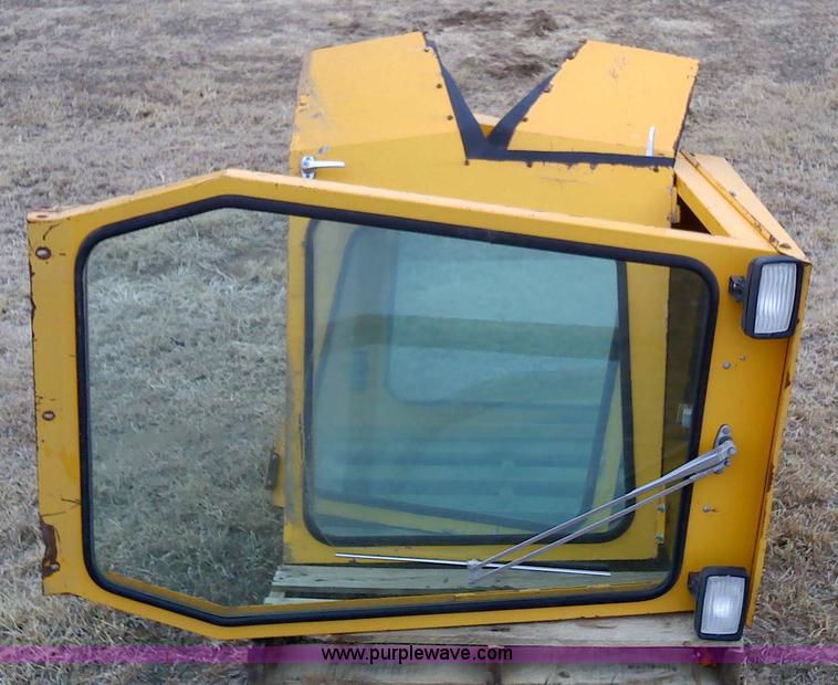 image for item 1811 Hustler Excel snowblower and cab