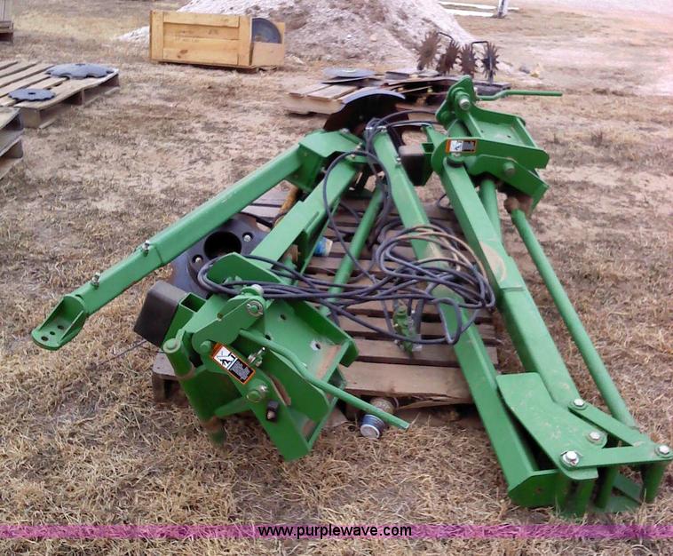 image for item 1813 John Deere 12R30 planter markers