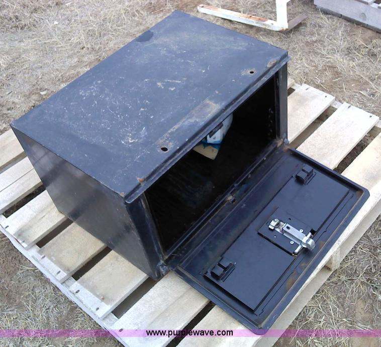 image for item 1815 (4) assorted Rawson Kowning tool boxes