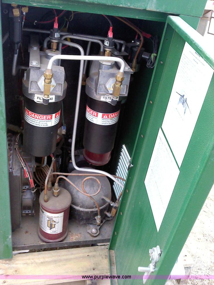 image for item 1821 Four Seasons refrigerant recovery system