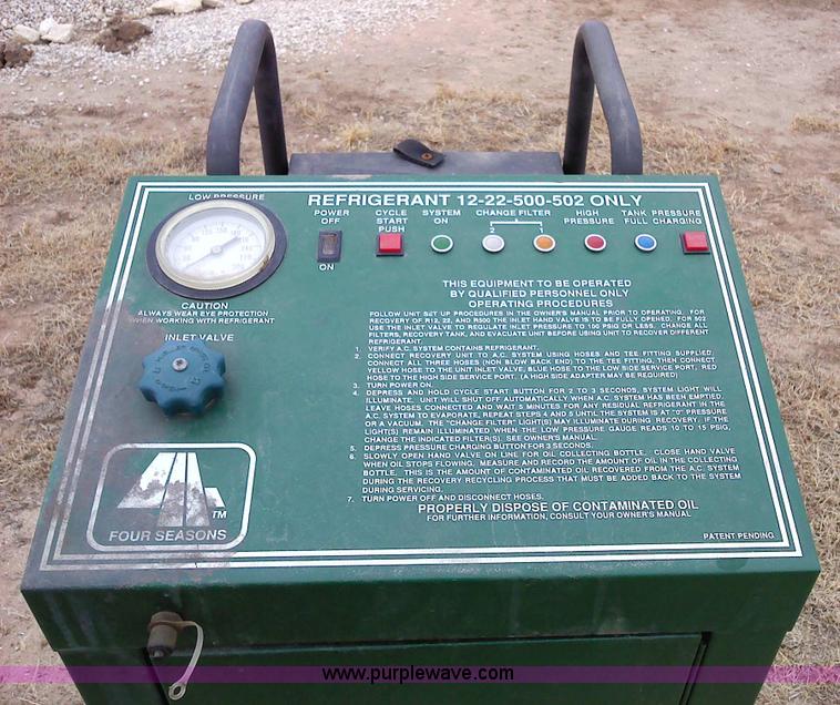 image for item 1821 Four Seasons refrigerant recovery system
