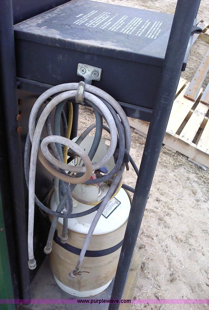 image for item 1821 Four Seasons refrigerant recovery system