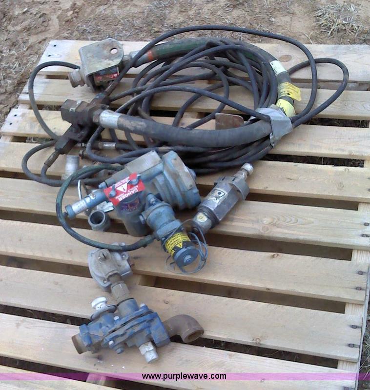 image for item 1825 (2) Continental NH3 controllers