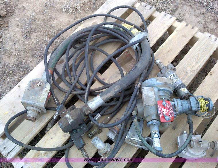 image for item 1825 (2) Continental NH3 controllers