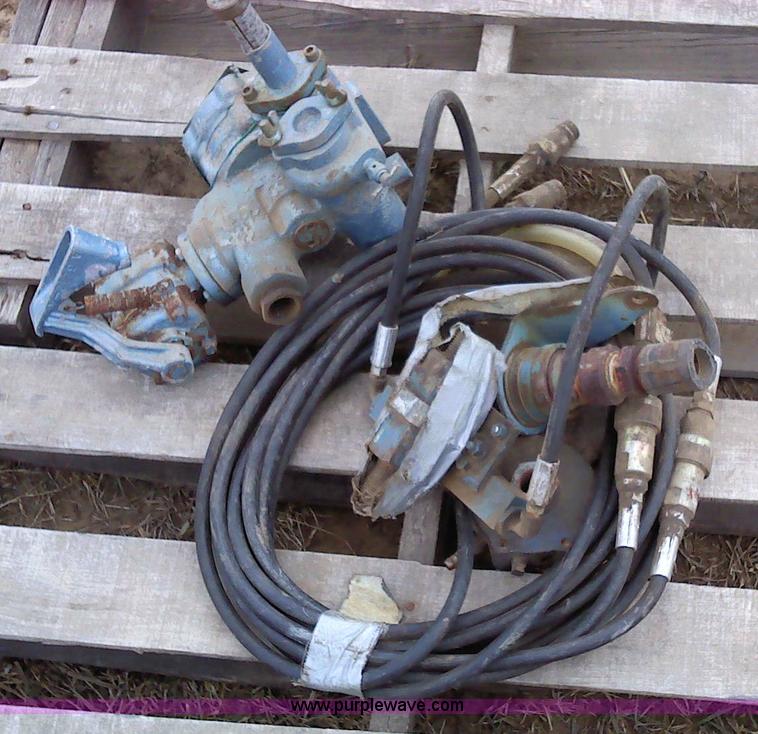 image for item 1825 (2) Continental NH3 controllers