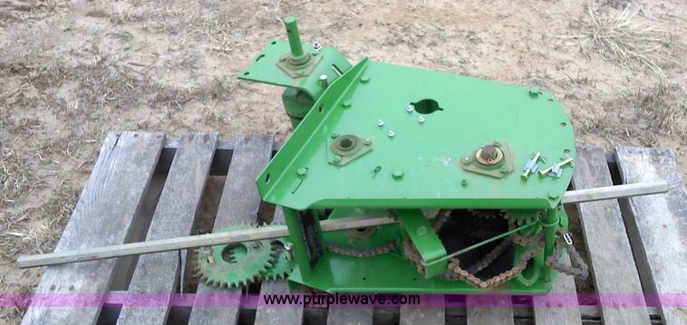 image for item 1832 John Deere 16R30 mechanical planter drive