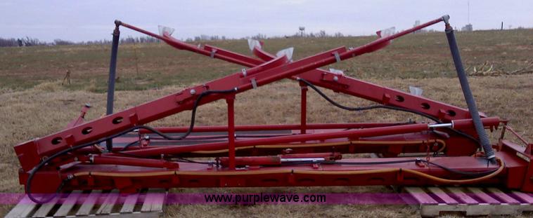 image for item 1839 CIH 30' Flex Air spreader booms