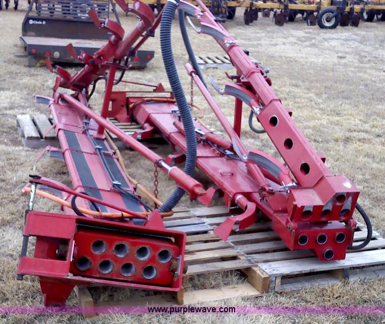 image for item 1839 CIH 30' Flex Air spreader booms