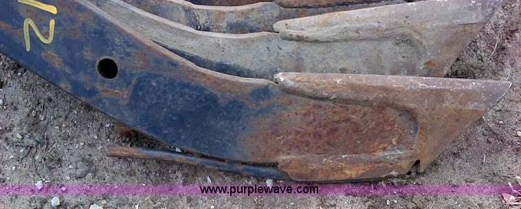 image for item 1846 (36) Adams single tube fertilizer knives