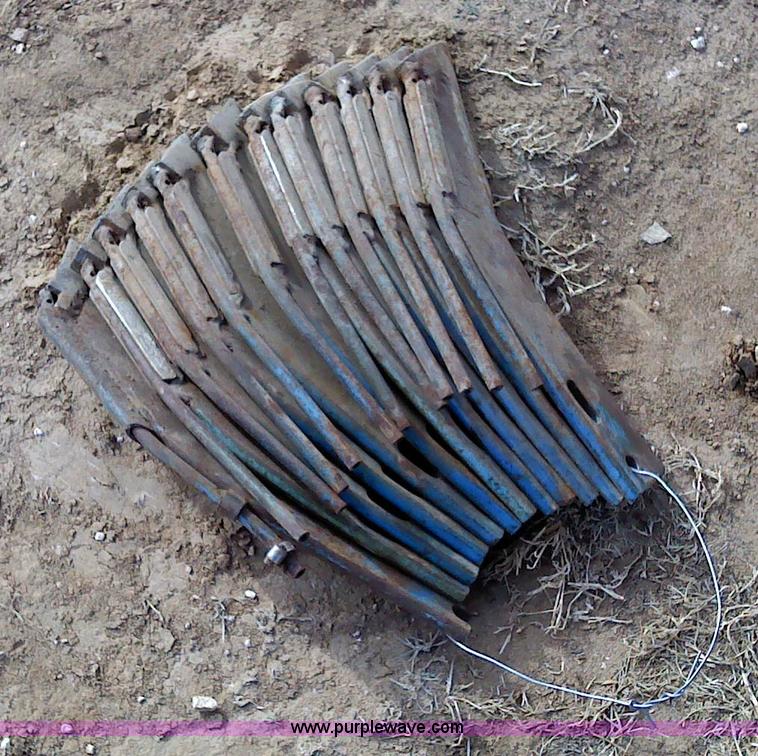 image for item 1846 (36) Adams single tube fertilizer knives