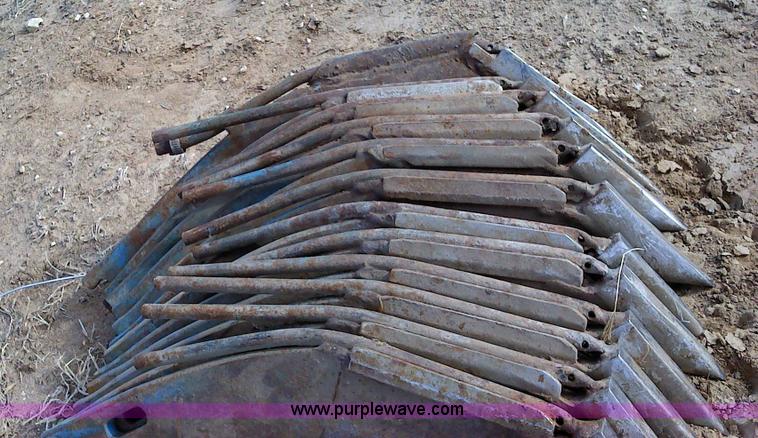 image for item 1846 (36) Adams single tube fertilizer knives