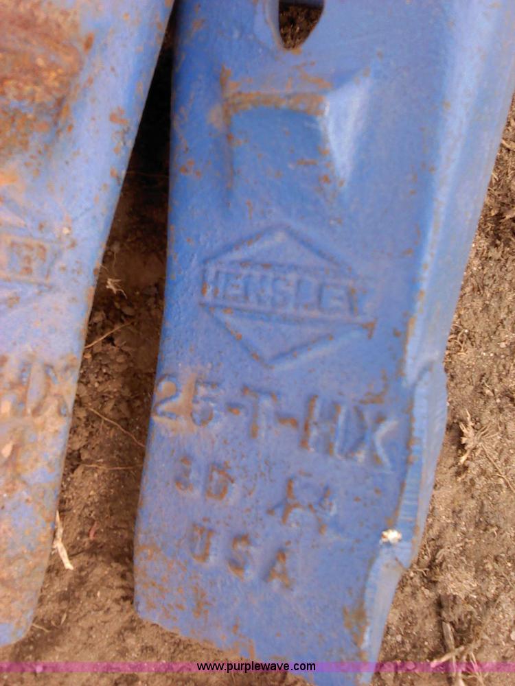 image for item 1849 (11) miscellaneous fertilizer knives and points