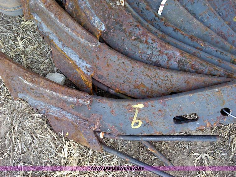 image for item 1849 (11) miscellaneous fertilizer knives and points