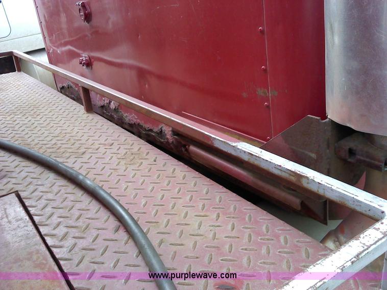 image for item 1850 1976 International 4300 tandem axle truck