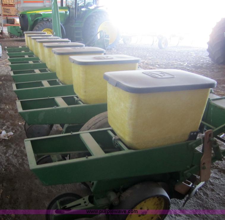 image for item 3030 1978 John Deere 7100 eight row planter