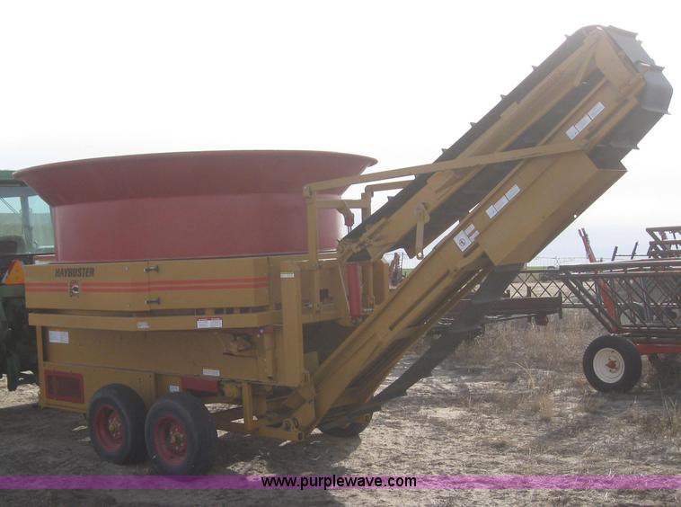image for item 3141 HayBuster H1100 tilt tub grinder