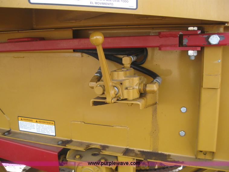 image for item 3141 HayBuster H1100 tilt tub grinder