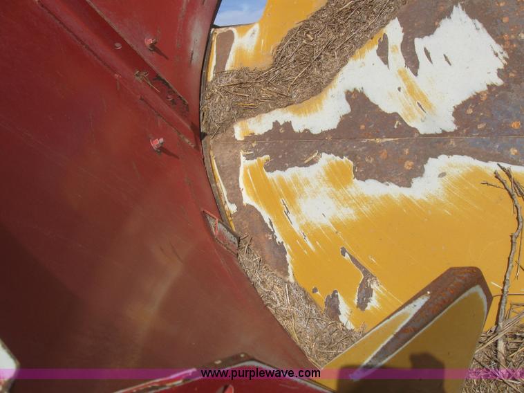 image for item 3141 HayBuster H1100 tilt tub grinder