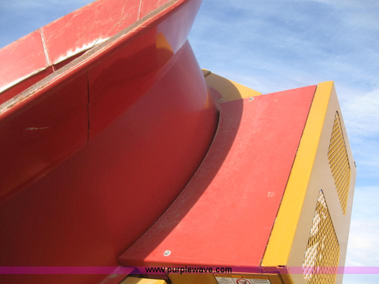 image for item 3141 HayBuster H1100 tilt tub grinder