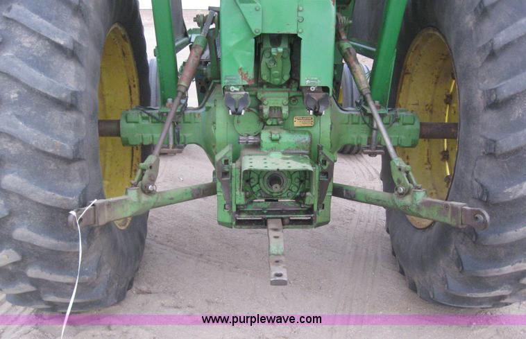 image for item 3147 1974 John Deere 4320 tractor