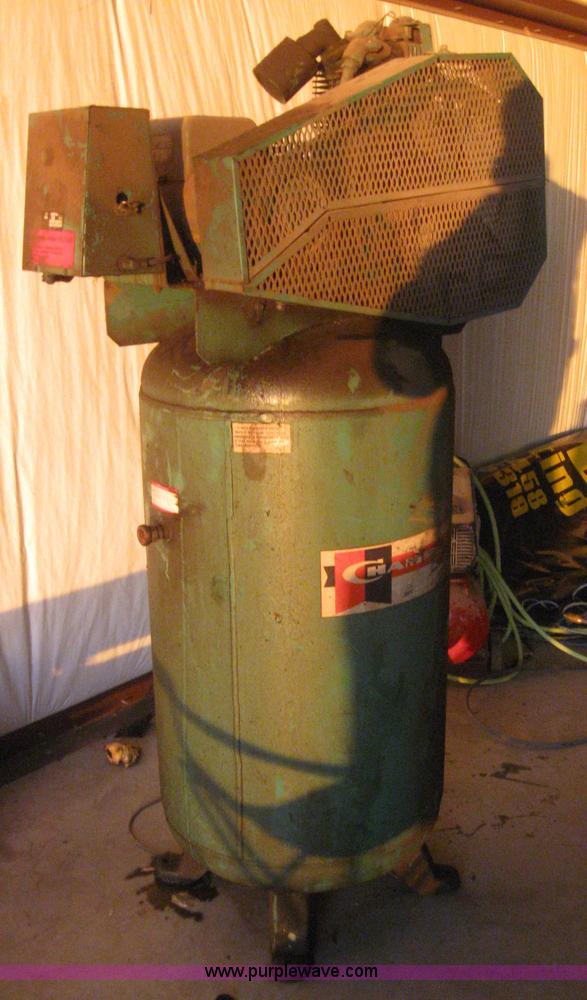 image for item 3148 Champion VR5-8UP air compressor