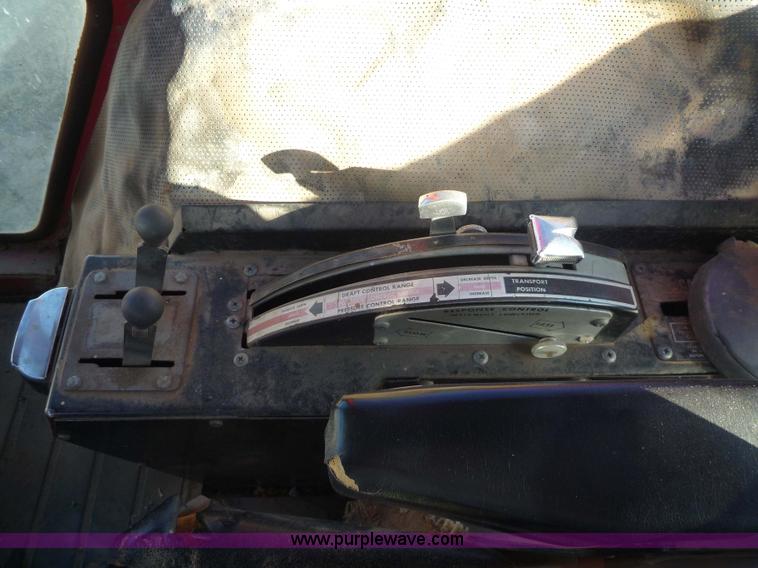 image for item 3167 Massey-Ferguson 1155 tractor