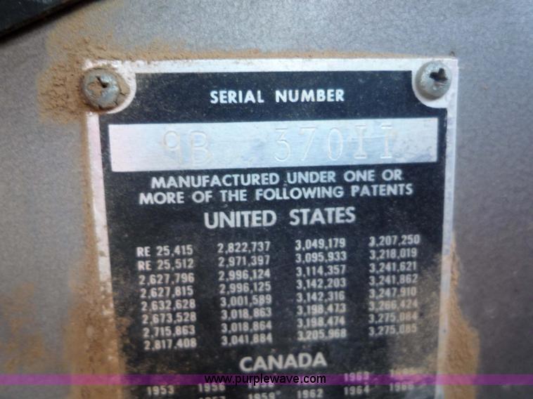 image for item 3167 Massey-Ferguson 1155 tractor