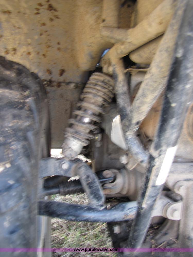 image for item 3516 1996 Suzuki quad runner 250 ATV