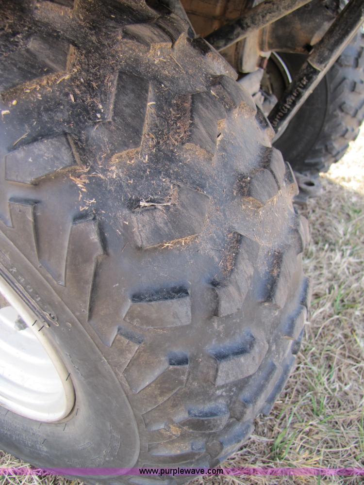 image for item 3516 1996 Suzuki quad runner 250 ATV