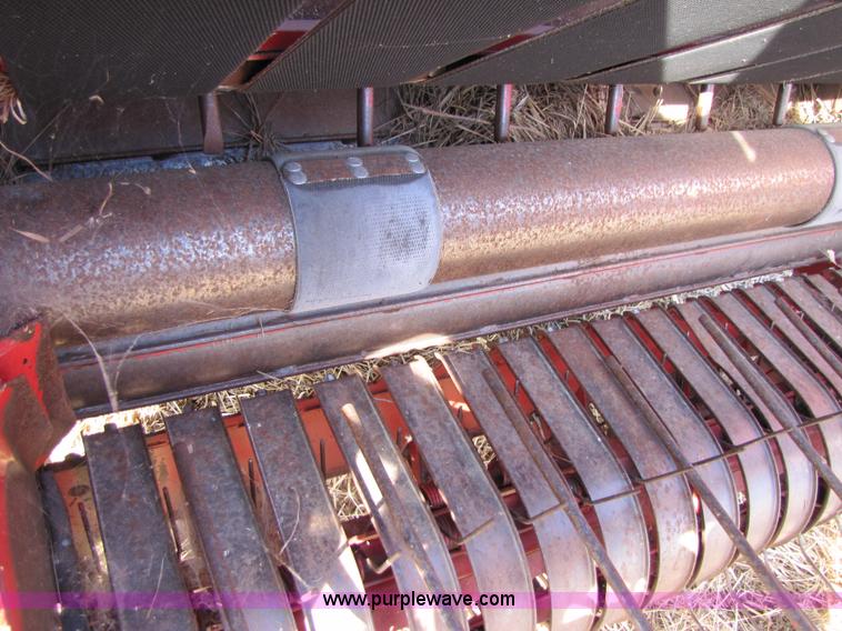 image for item 3518 1994 Gehl 1870 TDC round baler