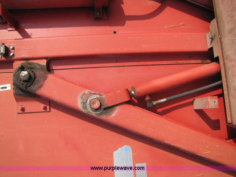 image for item 3518 1994 Gehl 1870 TDC round baler