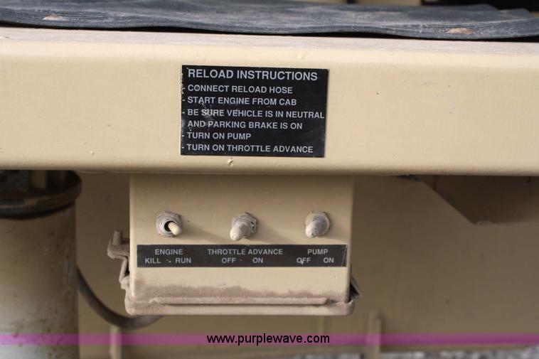 image for item 4965 1993 Tyler 3250 floater spreader