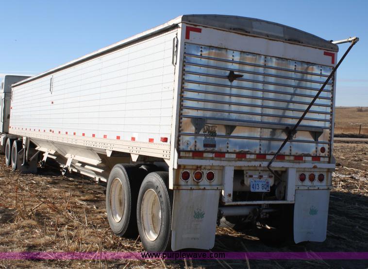 image for item 5002 1987 Timpte 42' grain trailer